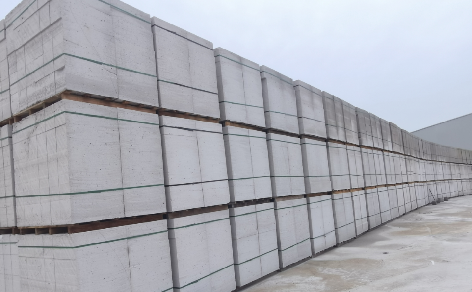  ALC隔墻板為什么能替代傳統(tǒng)紅磚？